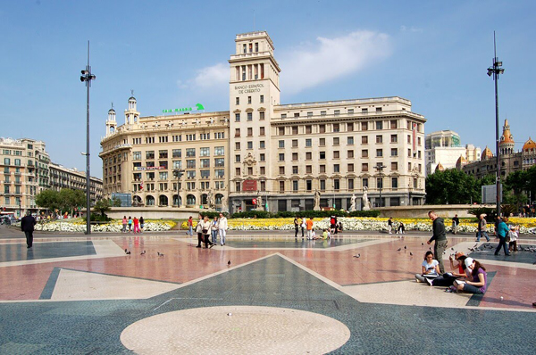 ساحة كاتالونيا في برشلونة